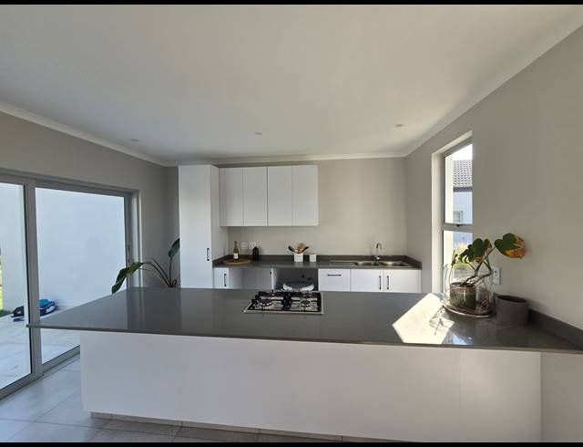 3 BEDROOM HOUSE TO LET IN LALELA ESTATE